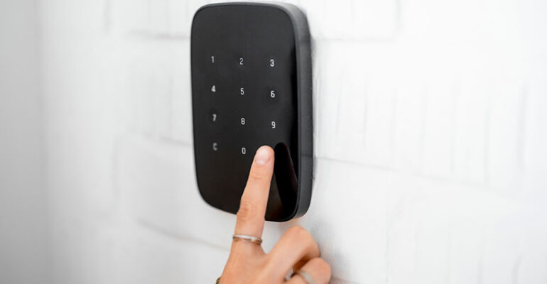 instalación de alarmas