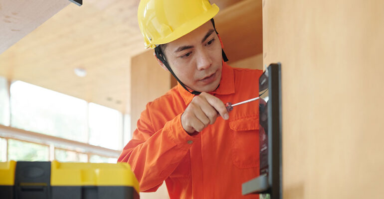 instalación de cerradura electrónica