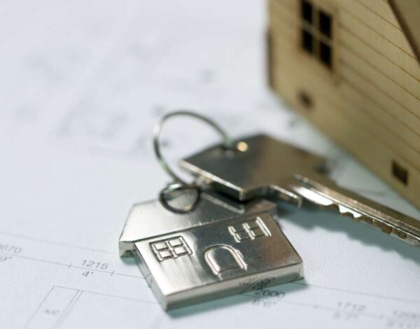 elementos de una llave de bolsillo